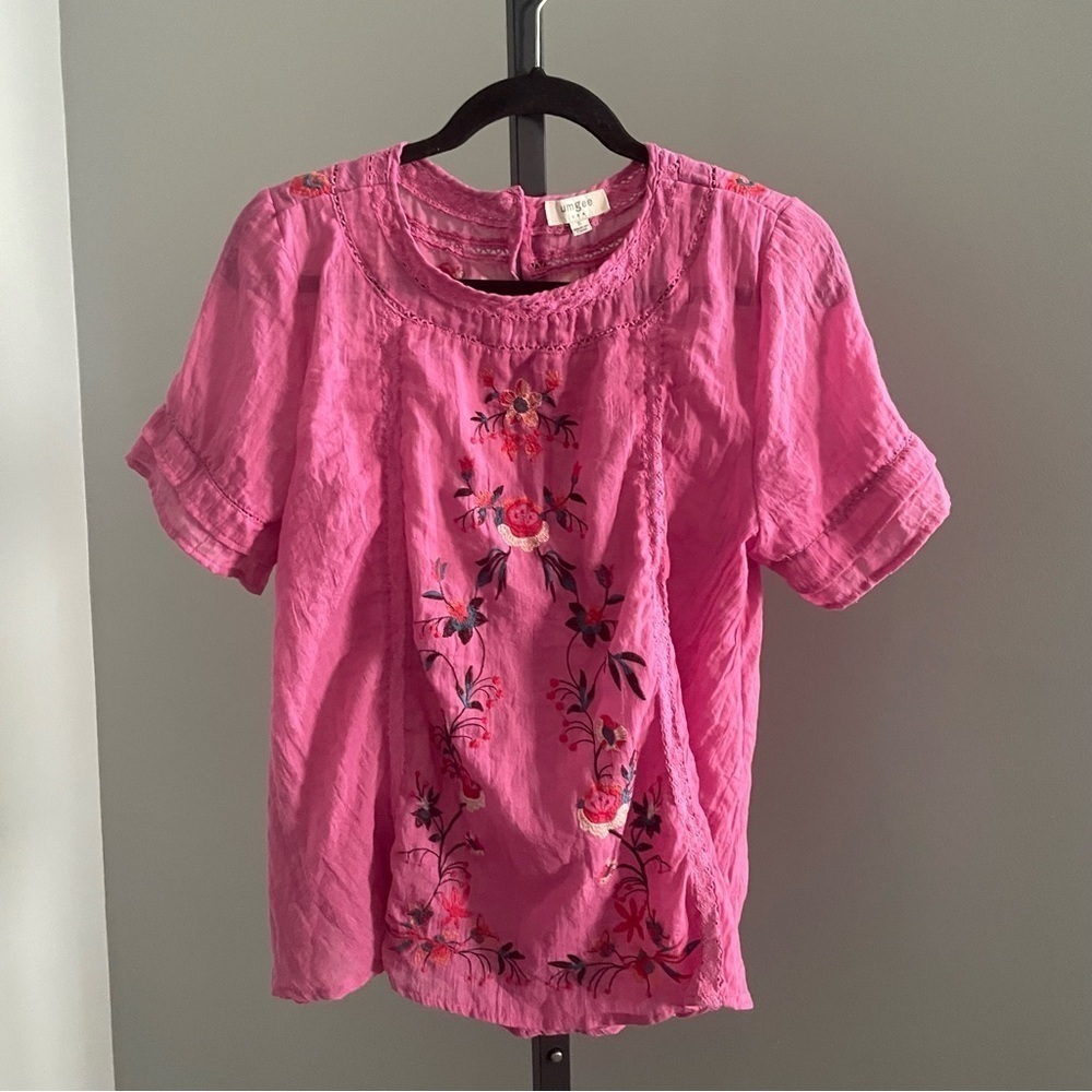 Umgee Pink Floral Embroidered Laffer Lace Trim Blouse Size Small - Picture 2 of 5